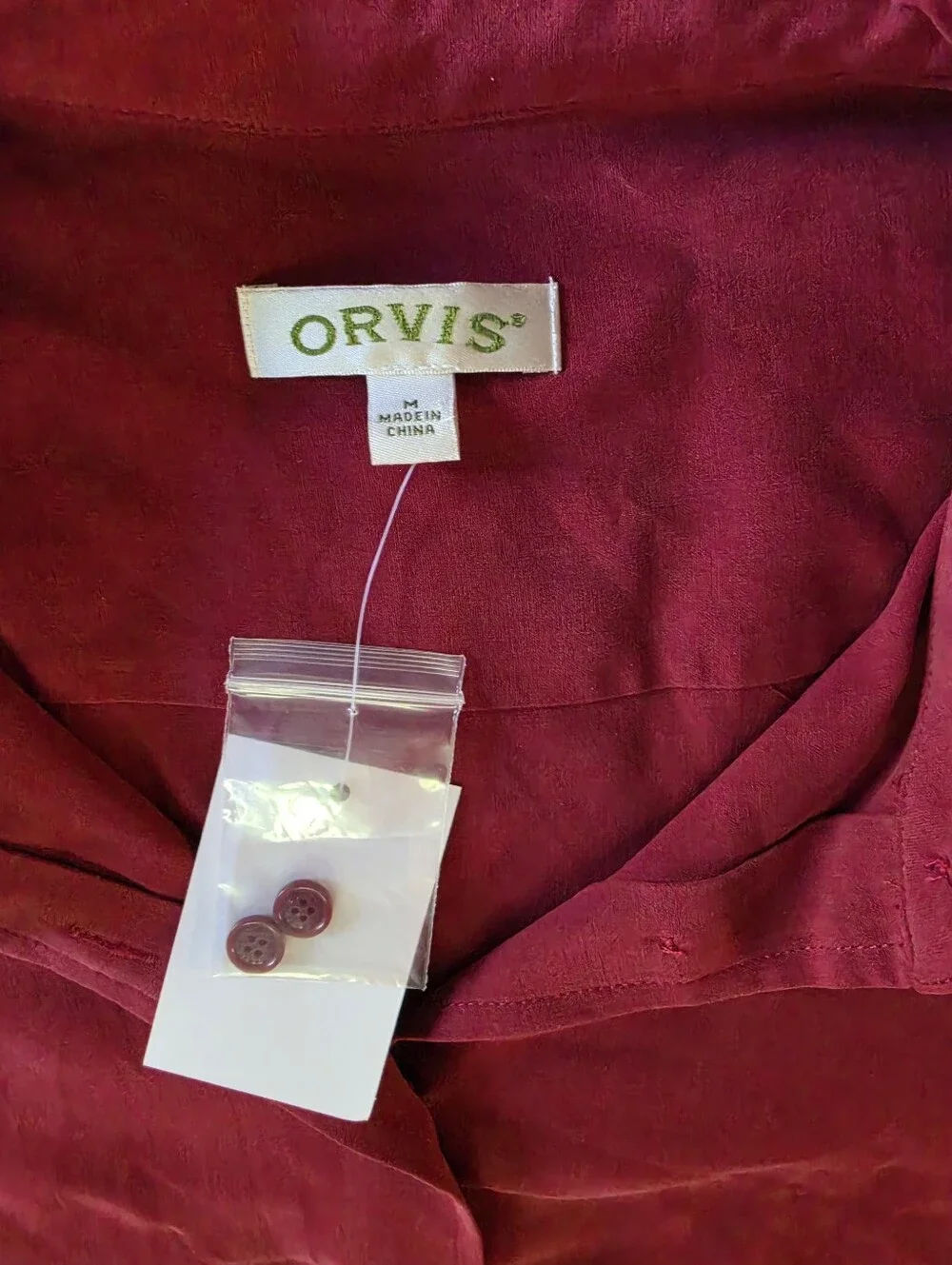 Orvis 100% Silk Cranberry Red Long Sleeve Button Down Shirt Medium - Picture 2 of 6